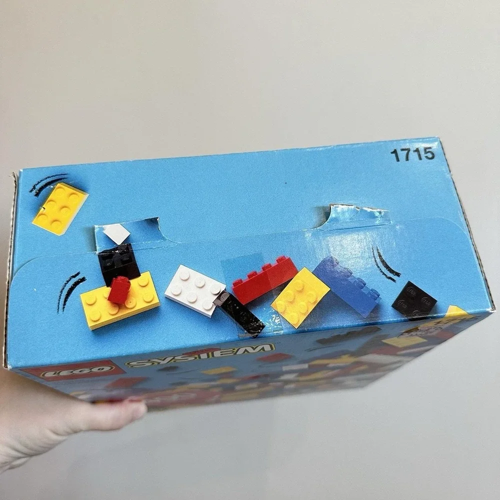 New VTG Lego Universal Building Set 1715 Unopened‎ System 400 Pieces